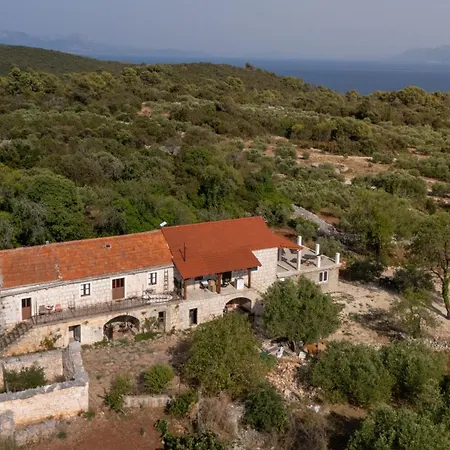 Authentic Dalmatian Stone House-kameni Dvori